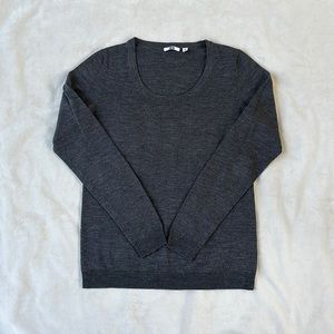 Uniqulo scoop neck merino wool sweater
